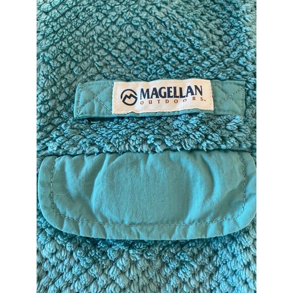 Magellan Outdoors teal classic fit 1/4 zip Textured Fleece pullover Large - Picture 3 of 11